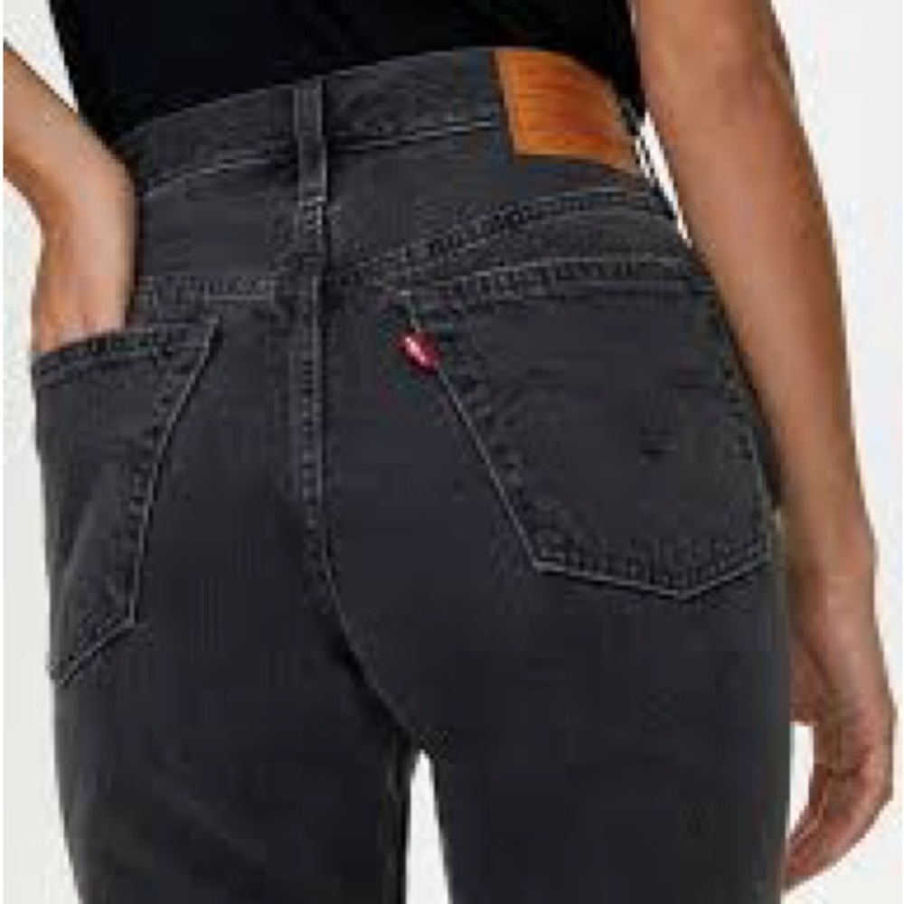 Levi’s 501 Skinny Black Distressed Size W25 L28